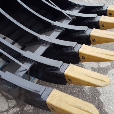 Excavator severe duty rake View - 1